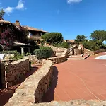 شقة Relax Villaggio Punta Volpe بورتو روتوندو